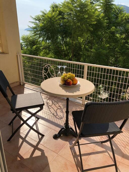 Sea View Apartment With Swimning Pool Meszongí Kültér fotó